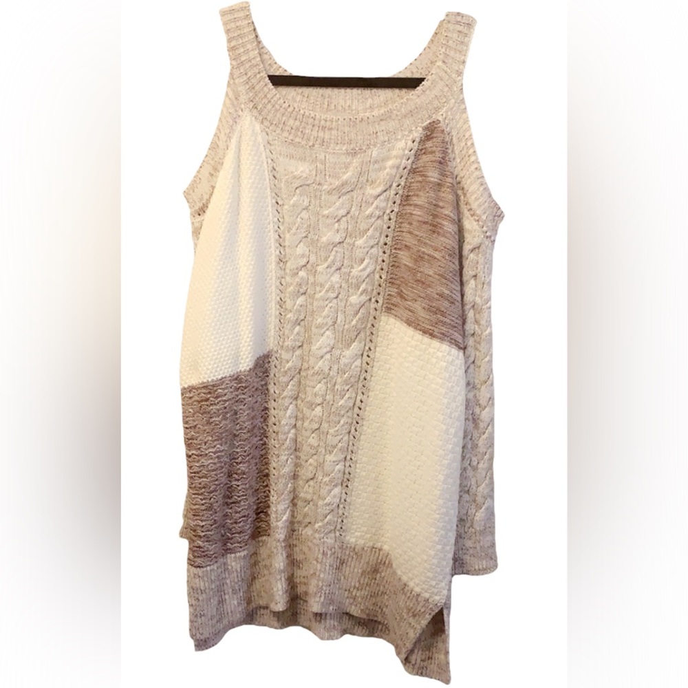 XL Knox Rose Cold Shoulder Sweater